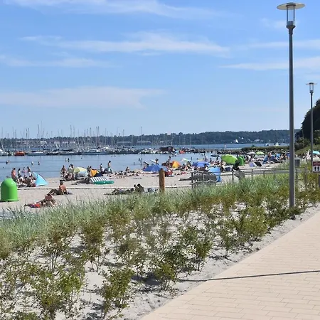 Апартаменты Fewo1846 Strandresidenz Wassersleben - Ostseenest - Modernes Studioapartment Mit Balkon Am Харрисле